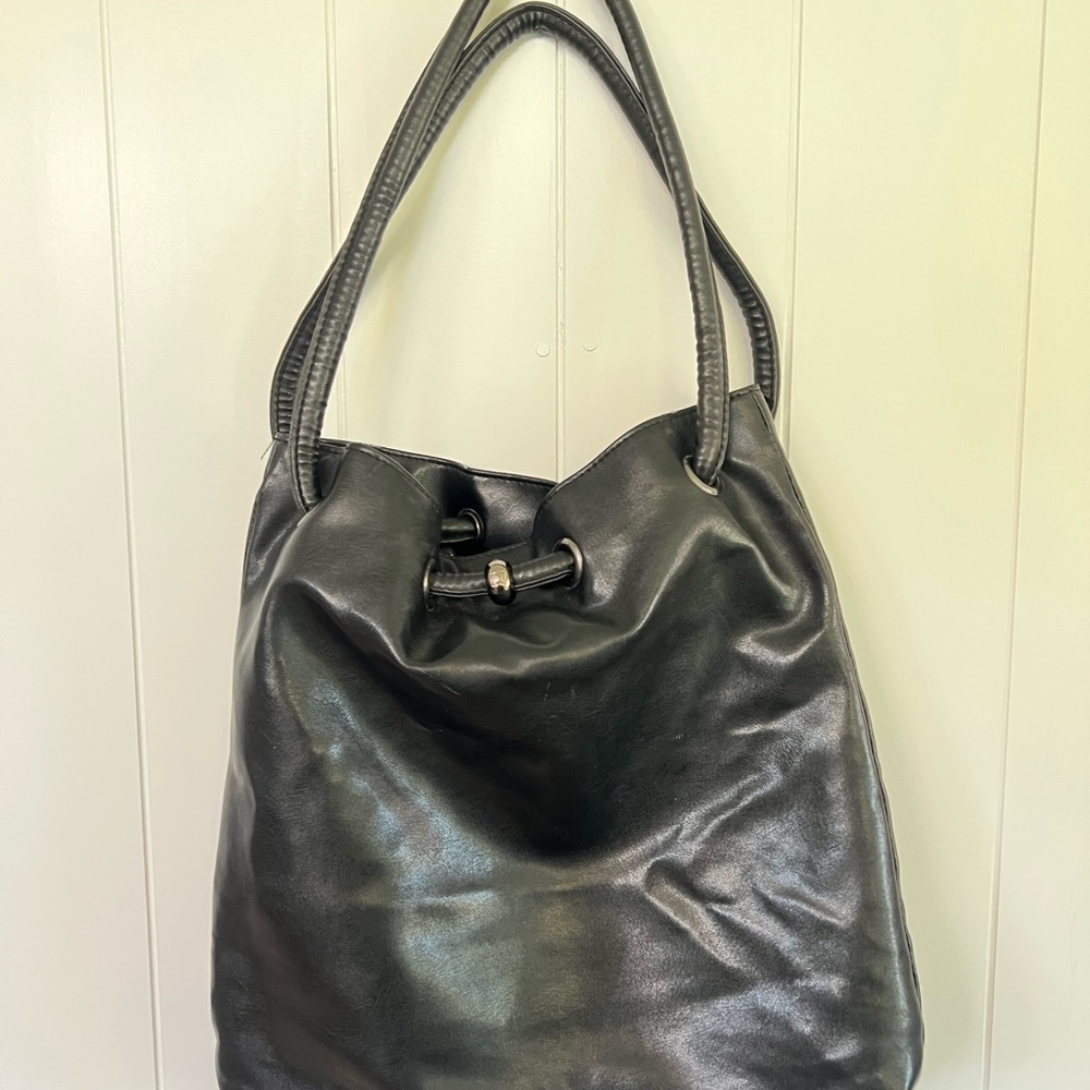 Elegant Black Leather Tote Bag